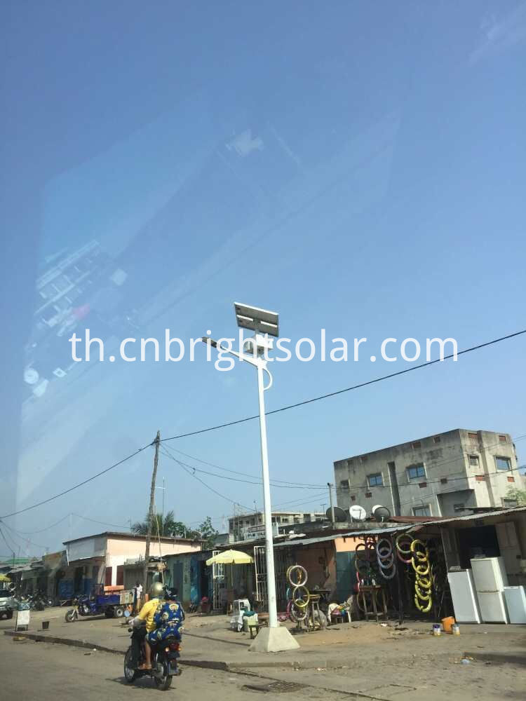 โคมไฟ LED พลังงานแสงอาทิตย์แบบแขวน 2 Solar LED lights hanging type2